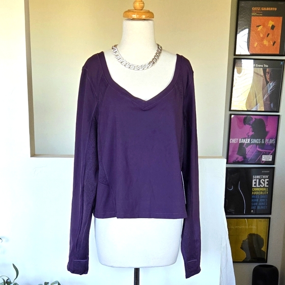 🏷️ Athleta Shanti Lace Top Deep Crocus Violet Longsleeve 3X - Picture 3 of 11